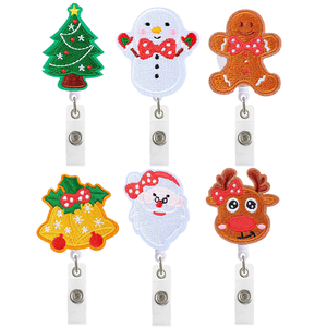Porta credenciales retráctiles con parches bordados con temática navideña, diseños de muñeco de nieve, hombre de jengibre, Papá Noel, reno, árbol y campana - Product Image 1