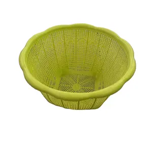 China Round plastic hollowed out household fruit storage die washing basket mold factory Drain basket mould maker