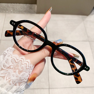 กรอบแว่นตาทรงรี TR90 ป้องกันแสงสีฟ้าสำหรับผู้หญิงขนาดเล็ก - Product Image 1