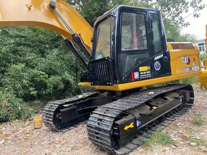 Pelle média Caterpillar 315D2Gc originale d'occasion utilisée avec composants de base Boîte de vitesses et roulement 15 tonnes à prix réduit - Product Image 2