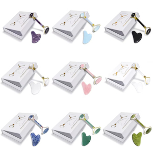 Set Personalizzato OEM ODM con Logo per Massaggiatore <span class=keywords><strong>Viso</strong></span>, Testa e Collo, Rullo per <span class=keywords><strong>Massaggio</strong></span> Facciale e Set Guasha - Product Image 2