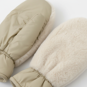 İskandinav Tarzı Kapitone Kısa Suni Kürk Eldivenler %100 Naylon Su Geçirmez Yalıtımlı Çevre Dostu Eldivenler Kalın Sıcak Kayak Bisikleti - Product Image 1