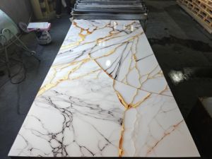 Современная Роскошная золотистая доска из УФ-мрамора, глянцевые внутренние стеновые панели для ванной комнаты, для гостиной, отеля, водонепроницаемые для дома - Product Image 2