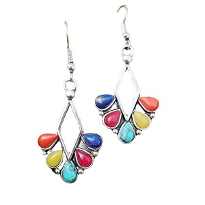 Orecchini pendenti vintage a colori misti, design in stile etnico, accessori moda per donna - Product Image 5