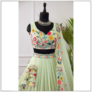 Lehenga Choli de Diseño Étnico Indio, Semi-Confeccionado, para Novias, Ideal para Fiestas de Verano/Invierno, Absorbe la Humedad, Alta Calidad, Superventas - Product Image 4