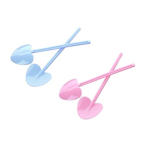 En forma <span class=keywords><strong>de</strong></span> corazón Stock Barato Iindividual Embalaje Compostable Pequeñas <span class=keywords><strong>cucharas</strong></span> <span class=keywords><strong>de</strong></span> plástico PP Desechables Helado Pastel Cuchara <span class=keywords><strong>de</strong></span> <span class=keywords><strong>postre</strong></span> - Product Image 2
