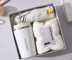 Customized Logo Wedding Items for Guests Hot Sale Promotional <b>Set</b> Birthday Souvenir <b>Gift</b> <b>Sets</b> - Product Image 1