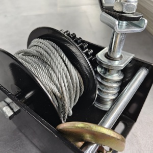 A buon mercato autodidatta 600kgs ingranaggio verricello manuale a mano puleggia verricello pollame azienda agricola argano manuale 31:1 - Product Image 6