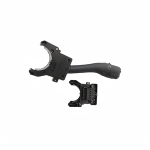 Essuie-glaces de pare-brise Golf 4 avec numéro OEM. Essuie-glace VW-4B0953503H pour bras, sans - Product Image 2