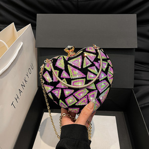 2025 nuevo Tian <span class=keywords><strong>Mi</strong></span> Tide cadena Crossbody Bolso pequeño portátil abrazadera Shell lentejuelas diseño cremallera cierre poliéster cena empalme bolsa - Product Image 2