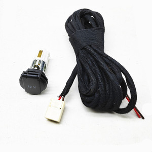 Cargador de coche de 12V con toma de corriente en el maletero, cable de 5 metros para vehículos Volkswagen, Skoda, Audi ID. - Product Image 1