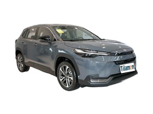 Toyota Frontlander 2026 d'<span class=keywords><strong>occasion</strong></span>, Corolla Cross 20L essence, SUV d'<span class=keywords><strong>occasion</strong></span>, VUS compact crossover 2025 - Product Image 1