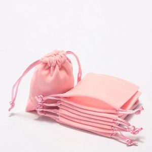 Petite pochette en velours avec cordon de serrage, sac d'emballage pour bijoux, pochette d'emballage pour écouteurs avec logo personnalisé - Product Image 4