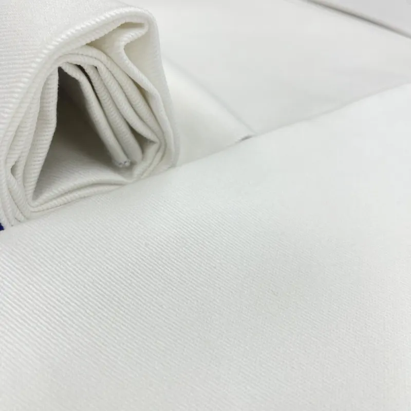 แผ่นผ้าทอลายทแยงผ้าฝ้าย 100% นุ่มและขาวสดใสเป็นพิเศษ