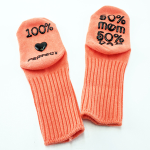 si puede leer esto traer vino de regalo-recién nacido bebé ducha regalo-4 pares unisex Anti-skid citar calcetines - Product Image 5