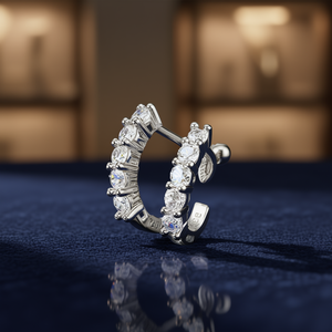 Orecchini a Cerchio Radiali in Argento 925 Placcato Oro Bianco con Cristalli e Strass, Minimalisti per Uso Quotidiano Femminile - Product Image 2