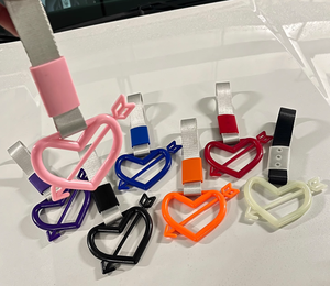 2024 JDM Cupido Flecha piercing Mango en forma de corazón correa de mano Nylon Tsurikawa anillo coche manija Correa advertencia anillo colgante - Product Image 5