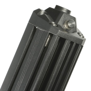 Đèn <span class=keywords><strong>LED</strong></span> Off-Road 12V 24V 22 Inch 100W 7000LM, chùm sáng kết hợp, khung thép không gỉ, dành cho Chevrolet / GMC - Product Image 5