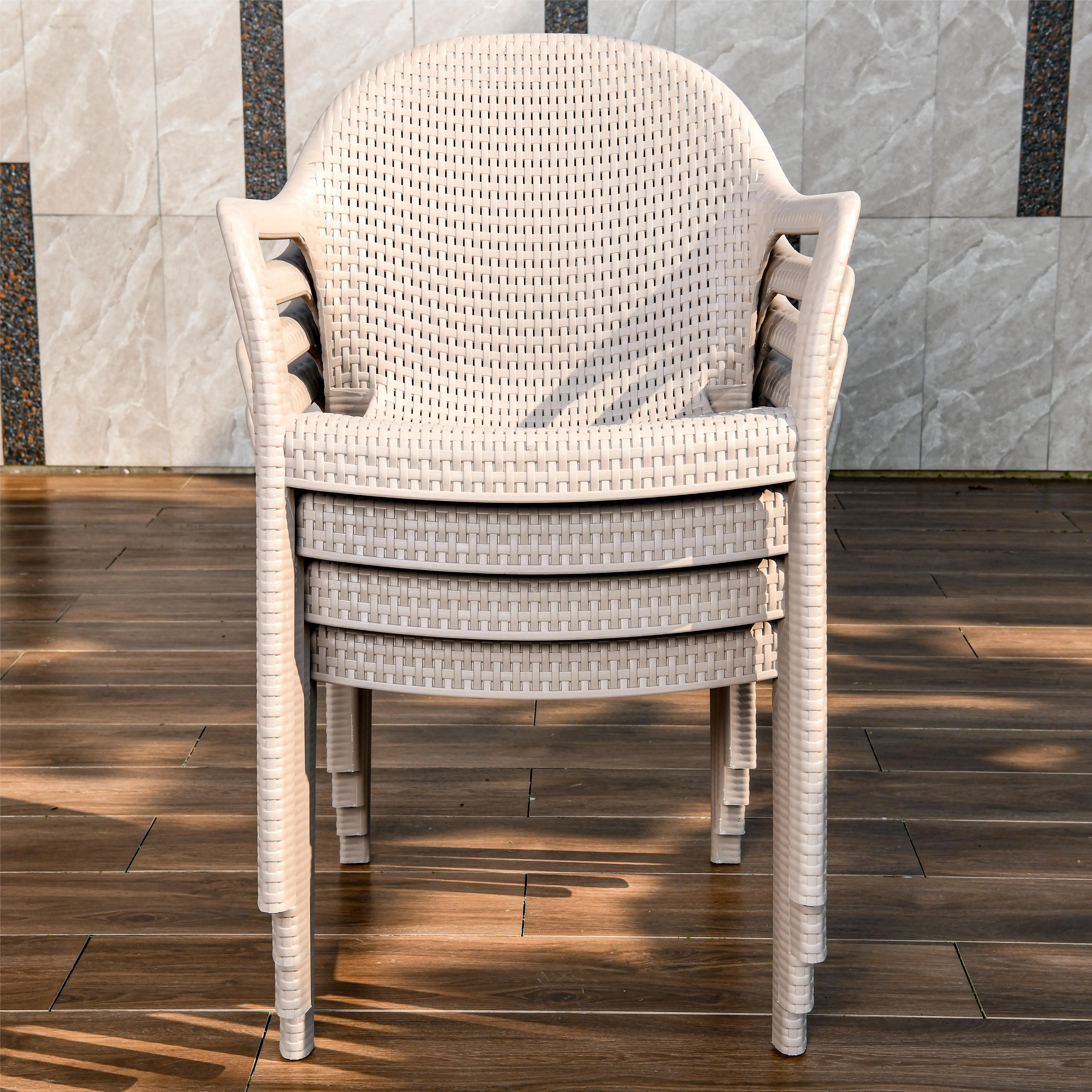 HUAHONG 4+1 günstiges muster werksverkauf PVC kreuzform rattan stuhl outdoor indoor wasserdicht garten esszimmer möbel set