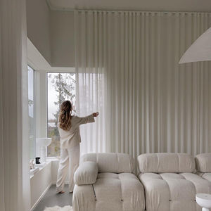 Rideaux en tulle design pour chambre et salon très hauts, cantonnières élégantes pour la décoration des fenêtres - Product Image 1