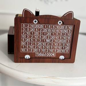 Hucha de madera hecha a mano, caja de dinero, contador ecológico, artesanía de ahorro con grabado - Product Image 1