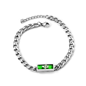 Pulsera de Acero Inoxidable con Cadena de Serpiente y Circones Verdes Rectangulares, Diseño Geométrico, Accesorio de Moda Unisex - Product Image 5
