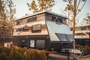Caravane moderne de luxe de style européen, légère, tout-terrain, avec système de divertissement, pour le <span class=keywords><strong>camping</strong></span> en plein air - Product Image 2