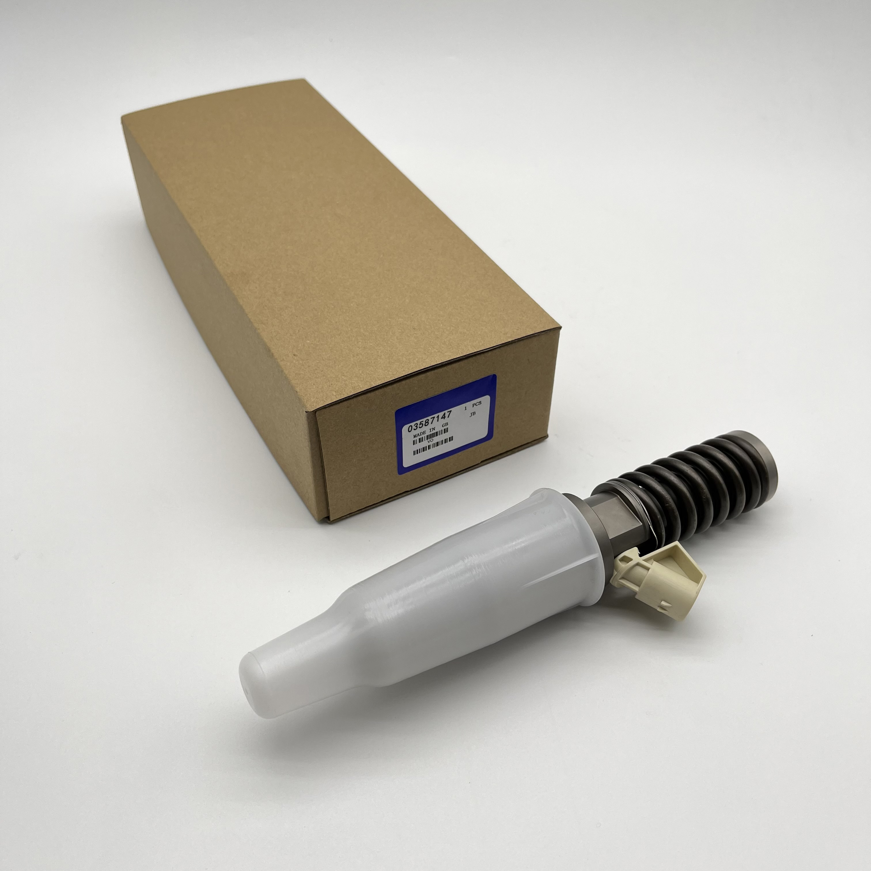 2 pins diesel fuel injector nozzle 3587147 BEBE4C06001 injector for volvo INDUSTRIAL common rail injector 3587147 BEBE4C06001