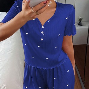 Conjunto de <span class=keywords><strong>pijama</strong></span> acanalado con estampado de corazones para mujer, top de manga corta con botones y cuello en V, pantalones anchos con volantes, ropa informal para estar en casa, tallas S-XL, varios colores - Product Image 3
