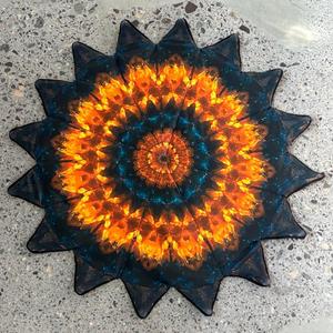 Écharpe de danse mystérieuse à 16 pointes, motif géométrique réactif aux UV, style fête, pour la danse du ventre et la danse étoile. - Product Image 2