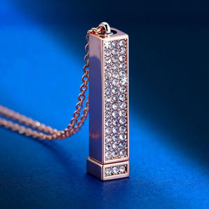 Collar con Colgante de Barra 3D de Cristal Brillante para Mujer, Regalo en Oro, Oro Rosa y Plata, Collar Metálico Romántico, Joyería Metálica de Moda - Product Image 6