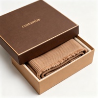 Boîte à foulard marron de luxe avec logo personnalisé, estampage à chaud doré, gaufrage, base en carton rigide écologique, boîte cadeau avec couvercle pour usage cosmétique