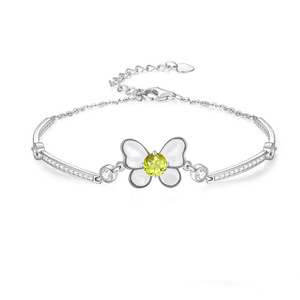 Bracelet en chaîne de cristal de 5 mm avec 9 papillons en nacre fine, pierre naturelle, argent sterling 925, bijoux faits à la main pour femmes - Product Image 1