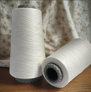 MVS NE 21/1 90% ポリエステルと10% コットンの生白ボルテックス混紡紡績糸 - Product Image 2
