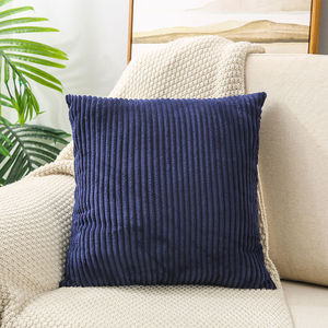 Housse de coussin en velours côtelé doux pour la maison Taie <span class=keywords><strong>d</strong></span>'oreiller <span class=keywords><strong>d</strong></span>écorative de couleur unie de style uni en différentes couleurs Techniques 3D - Product Image 3