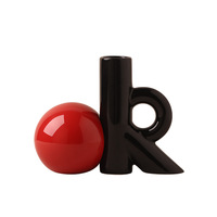 Vase OK moderne abstrait en céramique, vase à fleurs sculptural, décoration minimaliste pour la maison, vase décoratif de table, vente en gros d'usine OEM