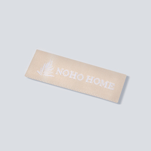 Nouveau design d'<span class=keywords><strong>étiquettes</strong></span> de nom de logo d'étiquette de cou tissée par textile doré personnalisé pour <span class=keywords><strong>vêtements</strong></span> - Product Image 3