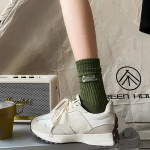 Vớ Thể Thao Thêu Thiết Kế Tùy Chỉnh Mẫu Miễn Phí Vớ Thêu Tùy Chỉnh Logo Cotton Thoáng Khí