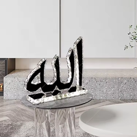 Lampe de table décorative minimaliste en acier inoxydable avec base en cristal pour chambre d'hôtel, salon et chambre à coucher