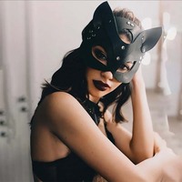 Masque en cuir pour femme pour Halloween, masque de chat, demi-visage, masque de renard, masque de costume pour femme, masque en cuir pour cosplay, masque fantaisie pour femme