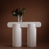 Meubles de salon Table haut de gamme avec plateau en travertin Table murale de luxe moderne Canapé Entrée Couloir Coin Table console en marbre doré