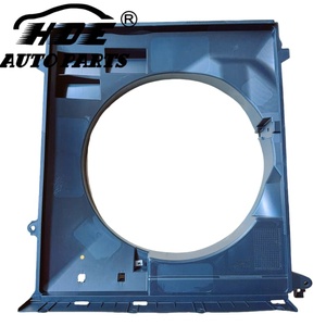 16711-30070 1671130070 Venta al por mayor de piezas de automóvil HDE, cubierta del ventilador del radiador para Toyota Land Cruiser - Product Image 1