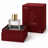 Boîte à parfum rigide verticale en papier texturé rouge foncé A3315-R08 avec logo personnalisé, insert en mousse surélevé, finition brillante, 10x10x14cm