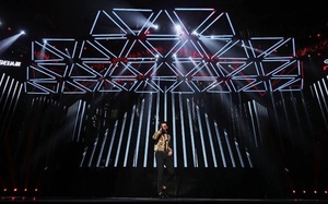 Orbisfly Nâng Ống Ánh Sáng 1M X 5Cm 3d <span class=keywords><strong>RGB</strong></span> Ống <span class=keywords><strong>Dmx</strong></span> Tời Dẫn Hệ Thống Chiếu Sáng Động Học - Product Image 3