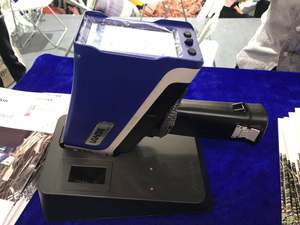 Precio de fábrica Espectrómetro de mano portátil Olympus Vanta Aleación de acero inoxidable Mineral Suelo Elemento de metal precioso Analizador XRF - Product Image 3