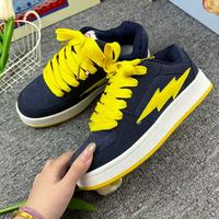 Chaussures de skate tendance pour couple, respirantes, antidérapantes, baskets basses décontractées pour femmes et hommes, design haut de gamme