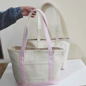 Bolsa de Tela de Lona de Algodón Reutilizable y Ecológica con Logotipo Personalizado Bordado, Asa de Cuerda y Cierre de Cremallera - Product Image 4