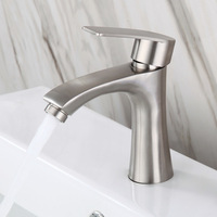 Robinet mitigeur d'évier de salle de bain monotrou de luxe robinet de lavabo en acier inoxydable 304 mitigeur robinet de lavabo chaud et froid