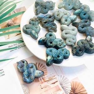 Bán buôn pha lê thủ công mỹ nghệ tự nhiên đá quý đánh bóng Labradorite rắn khắc cho năng lượng chữa bệnh - Product Image 6