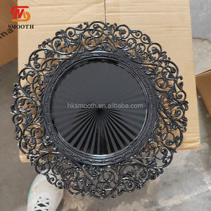 Assiette de présentation ronde en plastique lisse de 13 pouces, design creux, pour mariage et banquet, vente en gros - Product Image 2